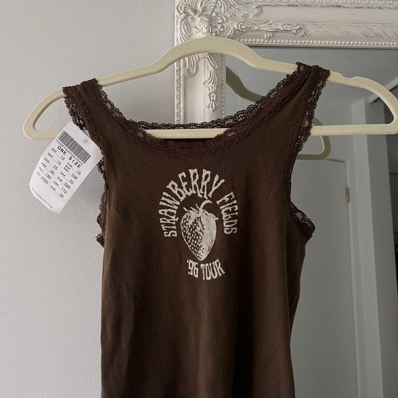 Brandy Melville Strawberry Fields Tank - Picture 1 of 2